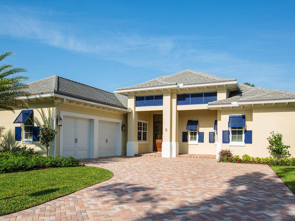 211 Coconut Creek Court - Photo 1