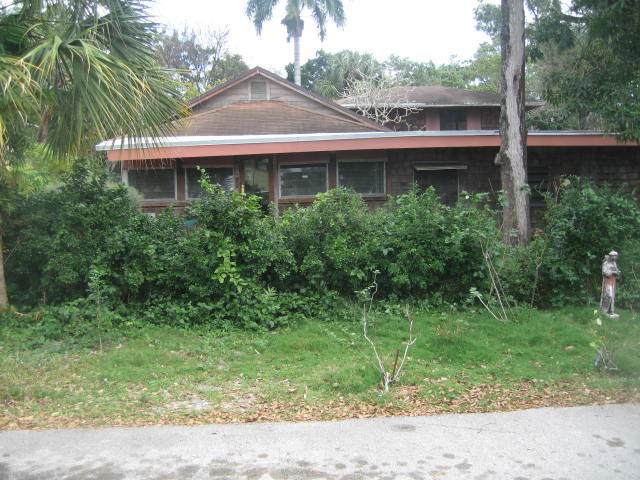 608 7th Avenue - Photo 1