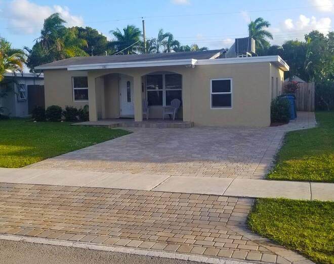 140 56th Street - Photo 1