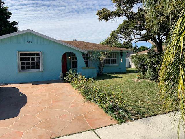 845 Camellia Drive - Photo 1