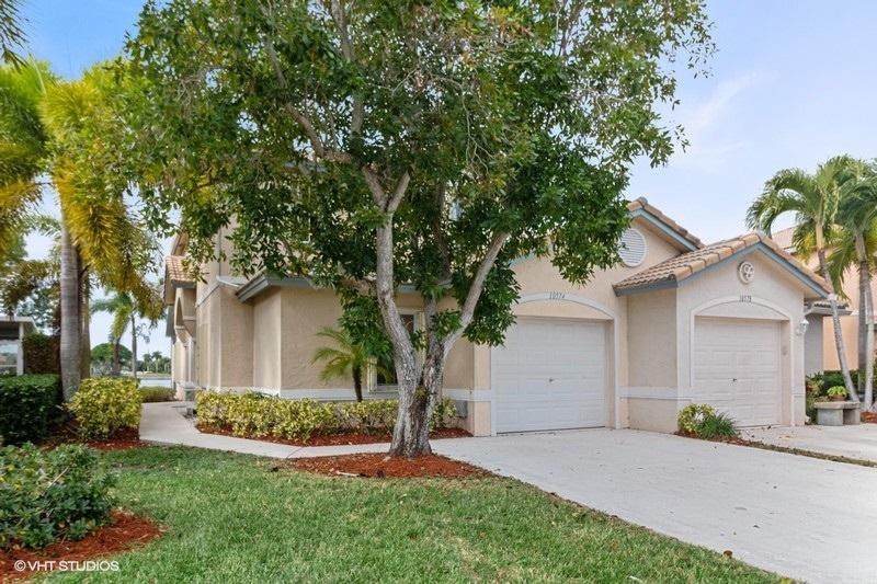 10574 Pelican Drive - Photo 1