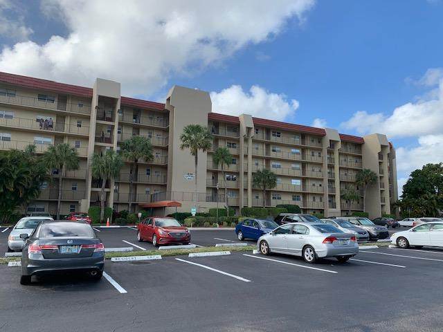 3661 Via Poinciana - Photo 1