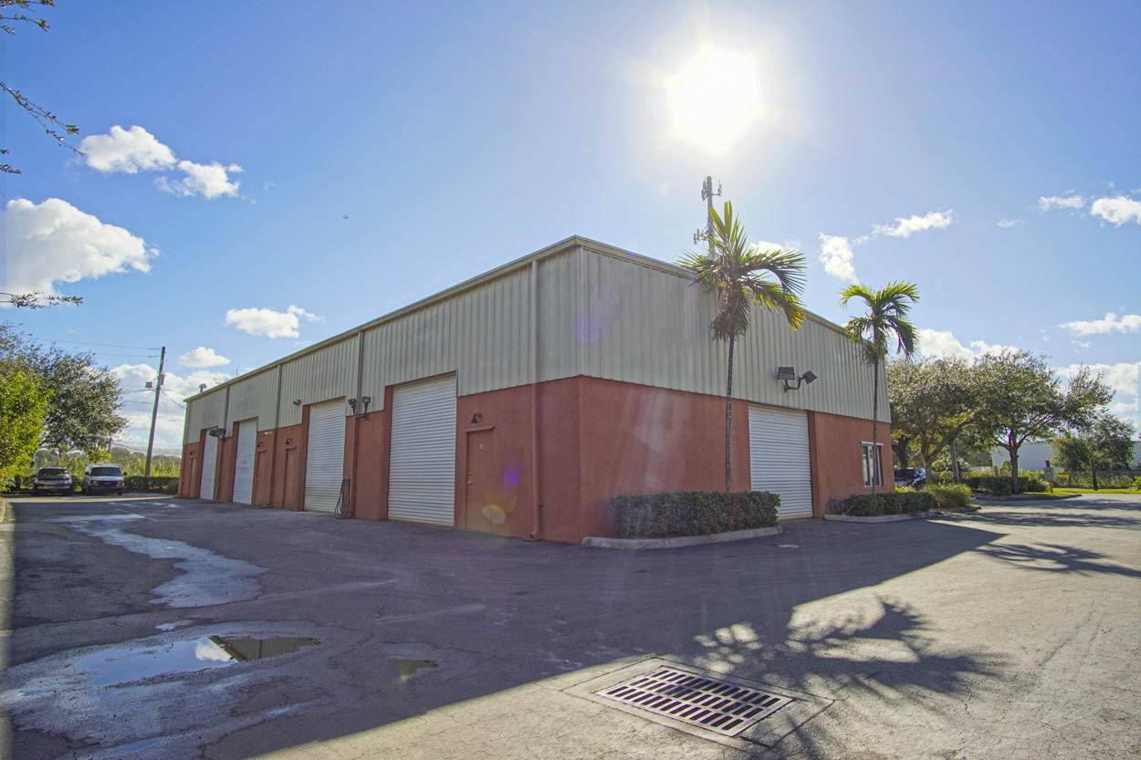 4401 Annette Street - Photo 1