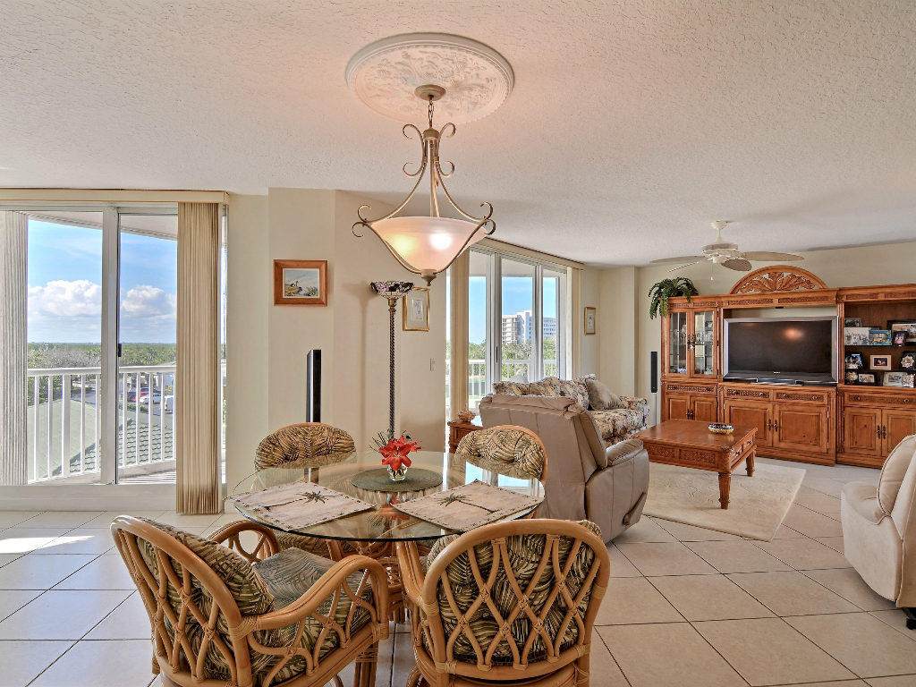 5049 Highway A1a - Photo 1