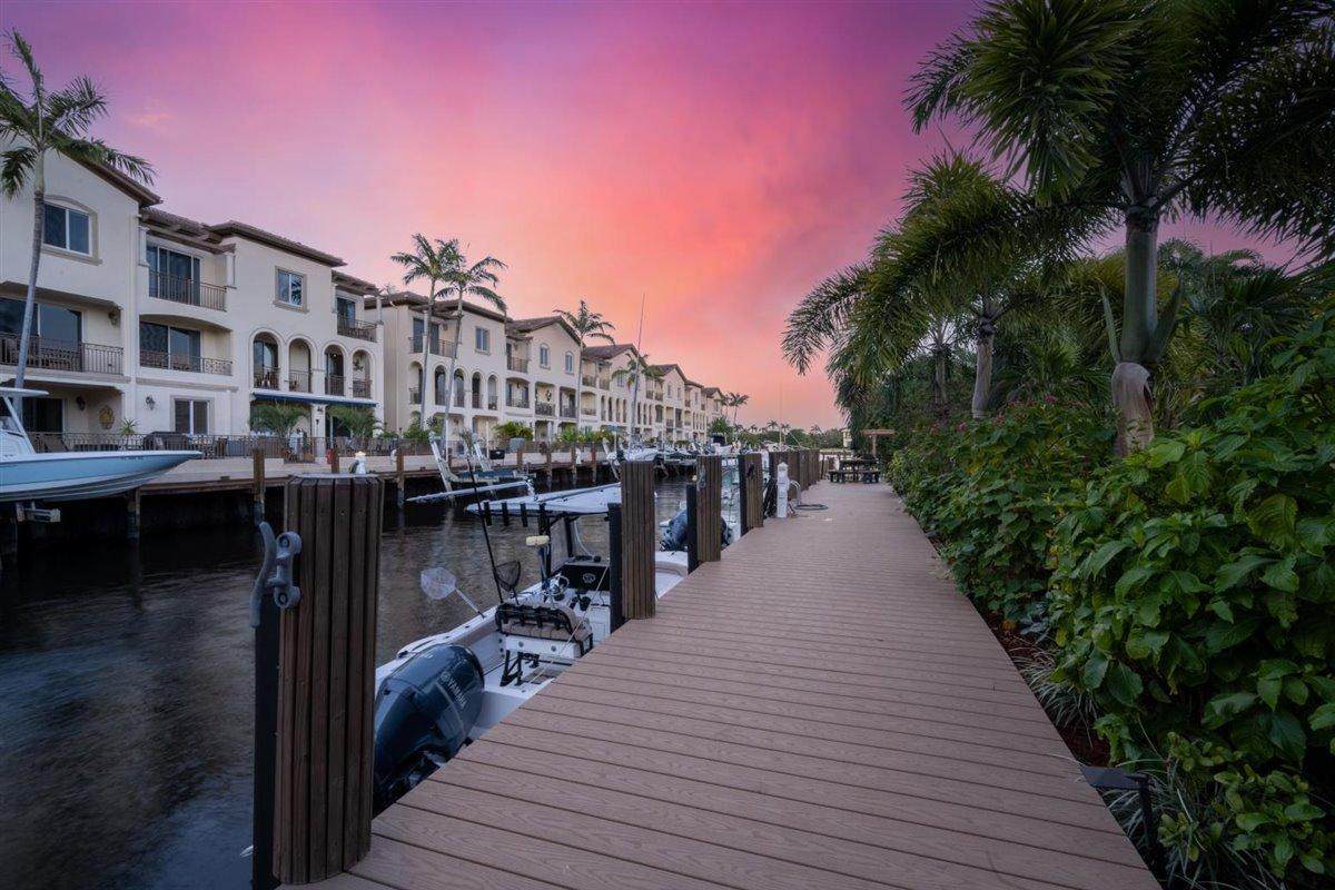 812 Chukker Road - Photo 1