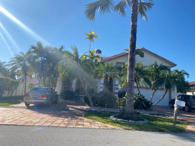 372 Rosewood Circle - Photo 1