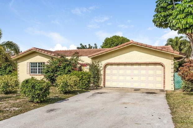 8491 26th Drive - Photo 1