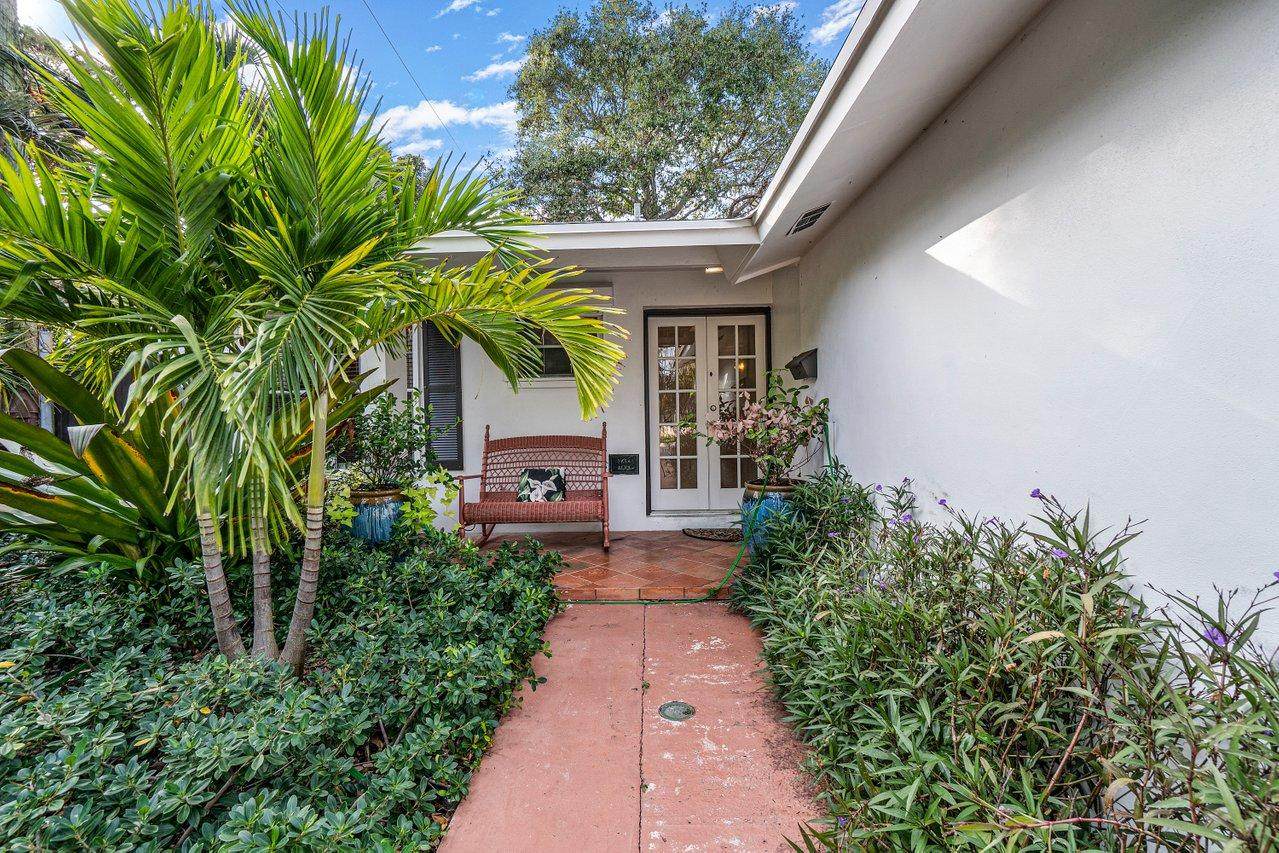 3217 Olive Ave Avenue - Photo 1