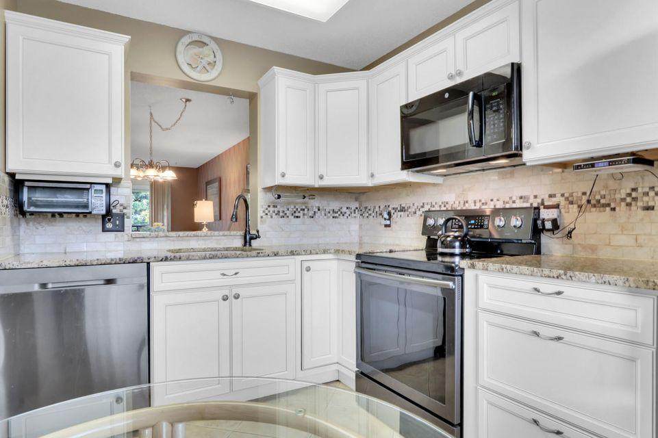 6865 Huntington 403 Lane - Photo 1