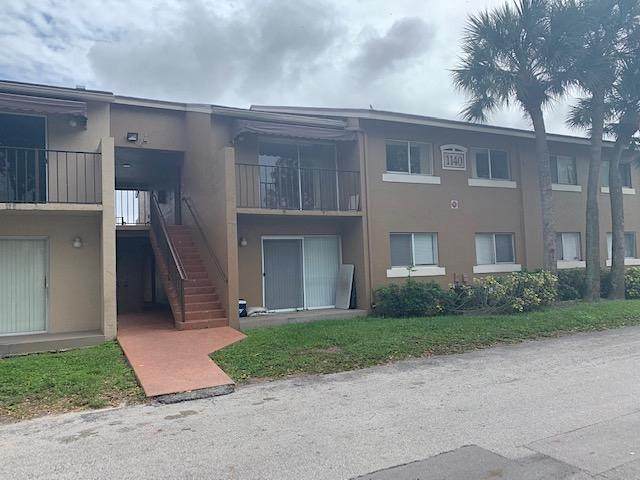 1140 Lake Victoria Drive - Photo 1