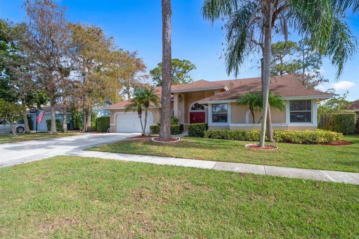 1290 Barnstaple Circle - Photo 1