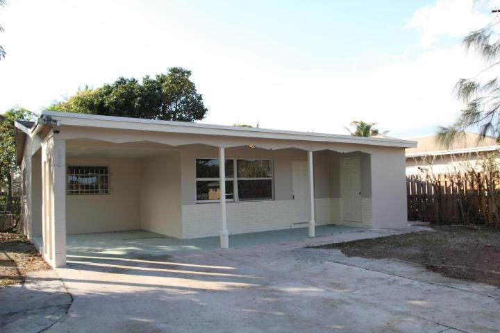 122 10th Avenue - Photo 1