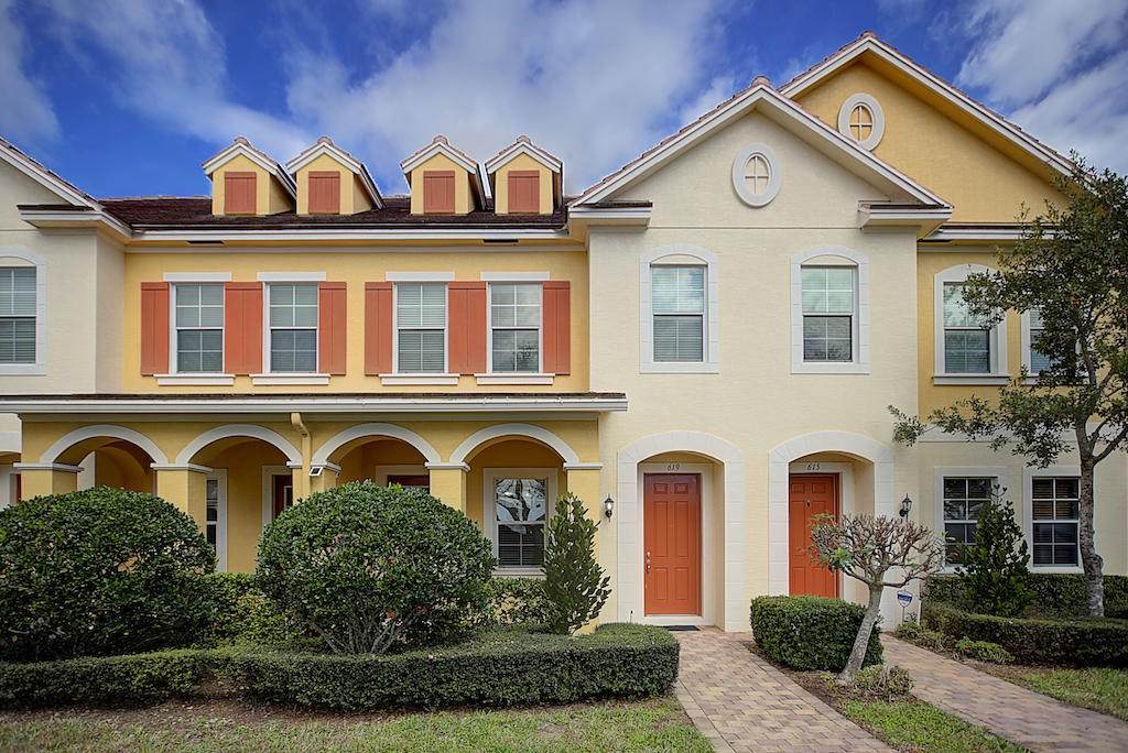619 Dakota Drive - Photo 1