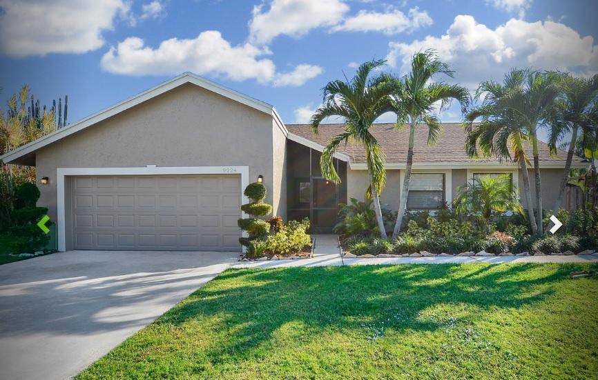 9224 Edgemont Lane - Photo 1