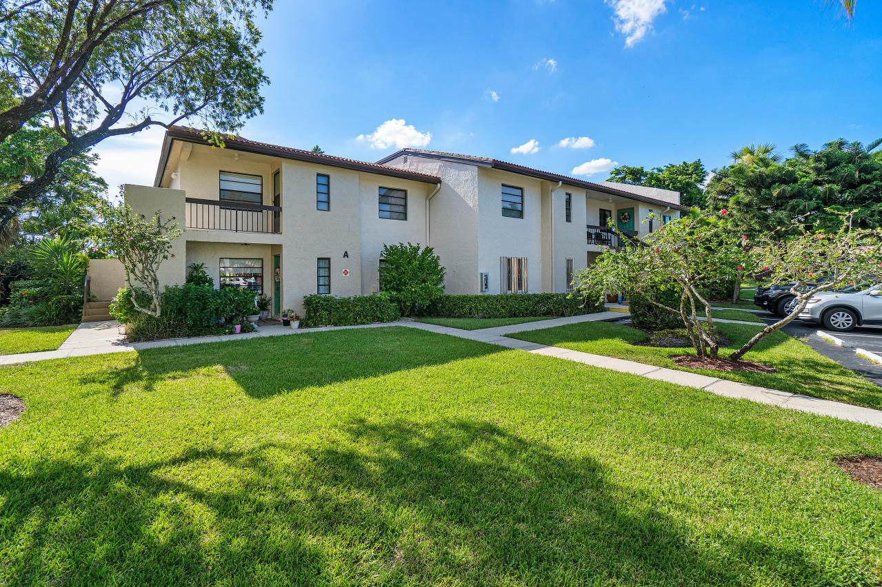 21854 Cypress Circle - Photo 1