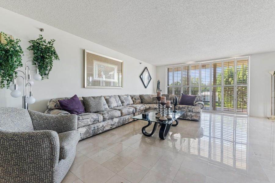1401 Ocean Boulevard - Photo 1