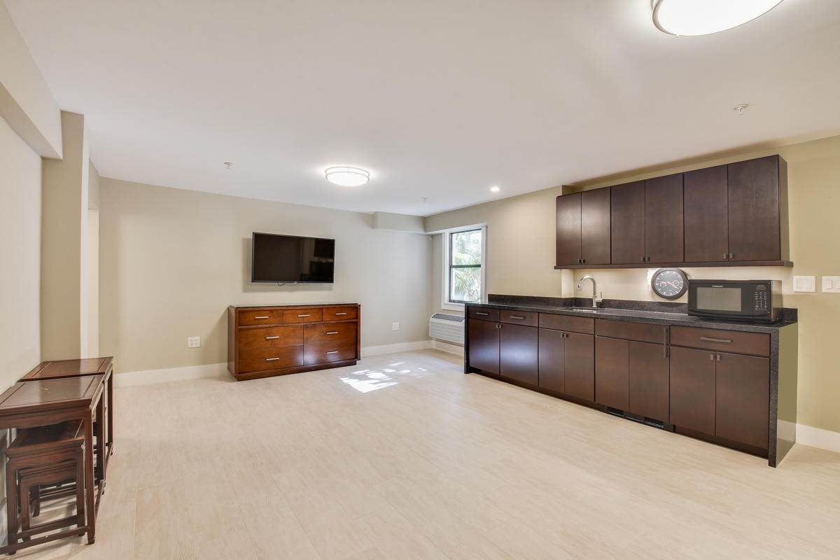 235 Sunrise Avenue - Photo 1