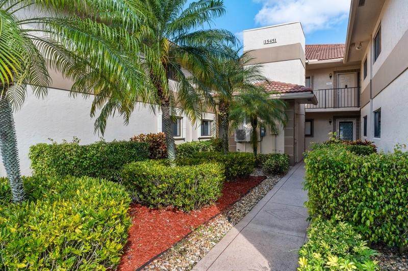 15451 Pembridge Drive - Photo 1