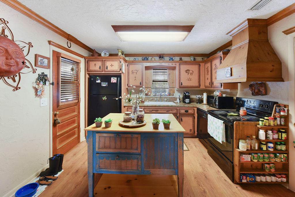 10693 Military Trail - Photo 1