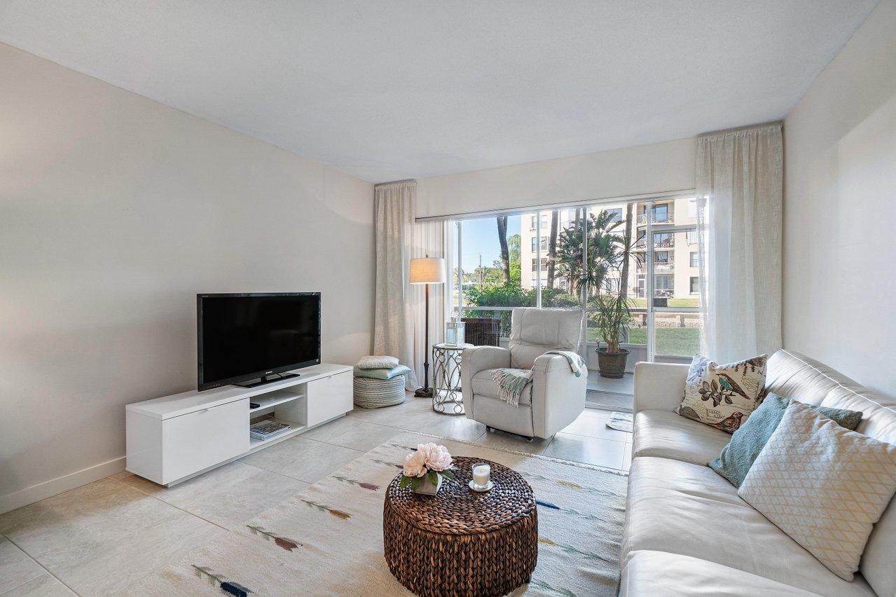 200 Waterway Drive - Photo 1
