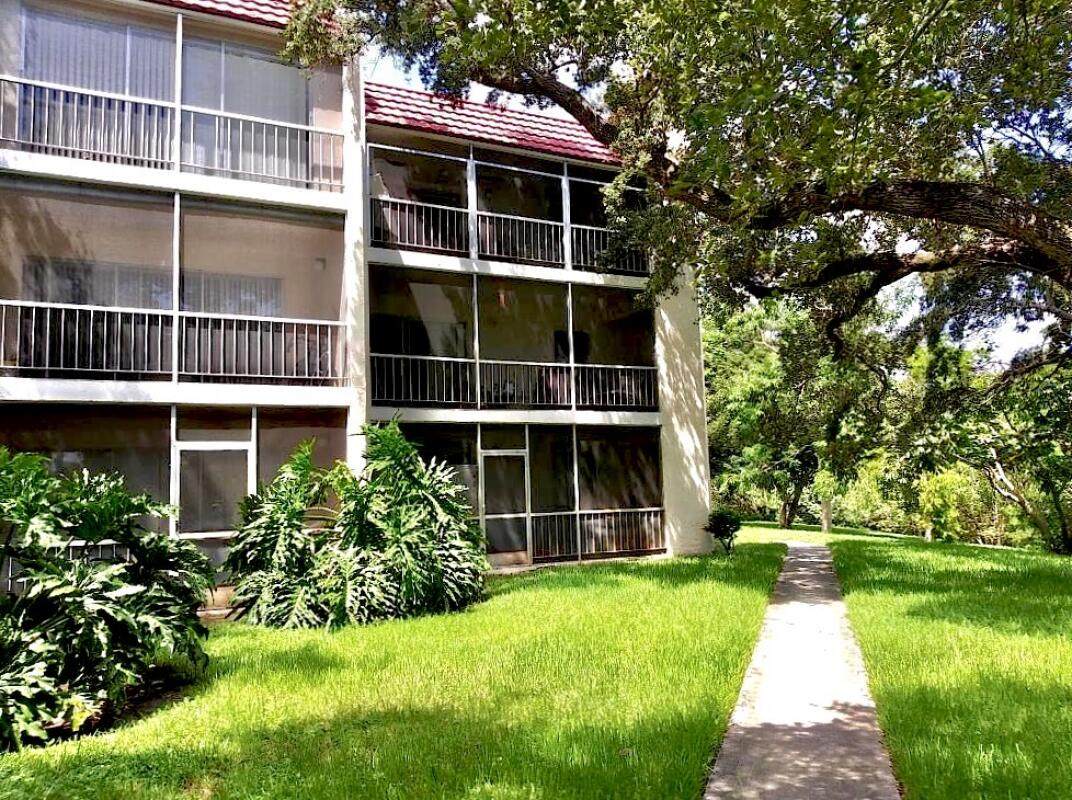 608 13th Street - Photo 1
