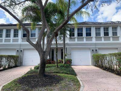 5843 40th Terrace - Photo 1