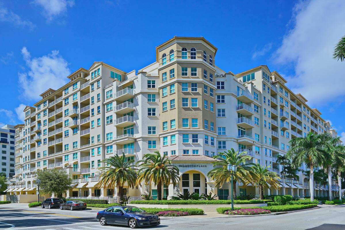 99 Mizner Boulevard - Photo 1