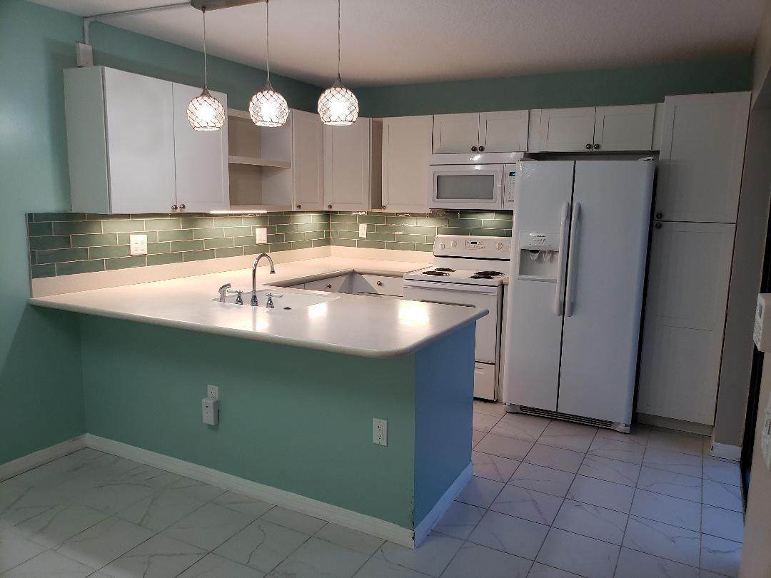 7205 72nd Way - Photo 1
