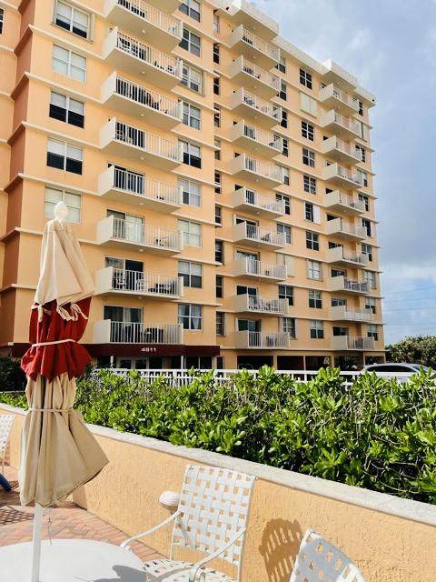 4511 Ocean Boulevard - Photo 1