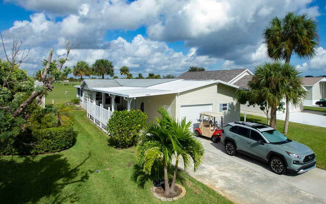 1014 Barefoot Circle - Photo 1