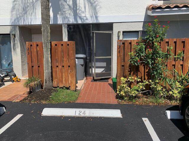 7870 Lago Del Mar Drive - Photo 1