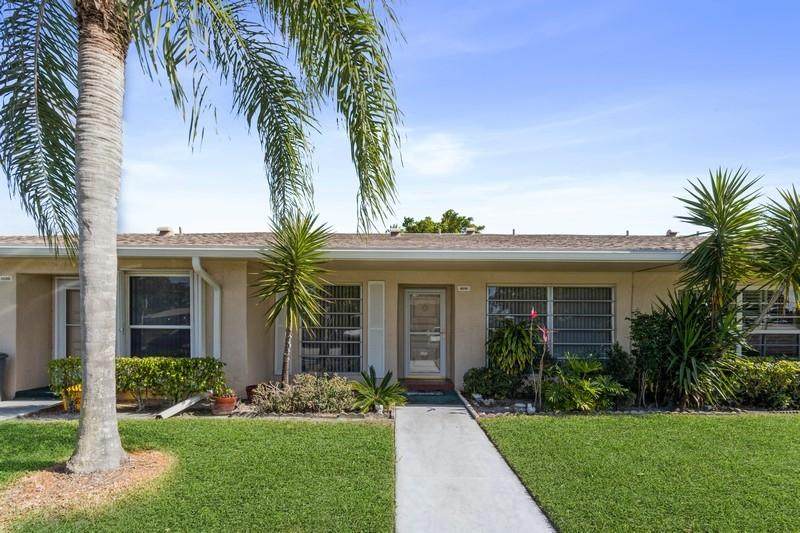 8696 Belle Aire Drive - Photo 1