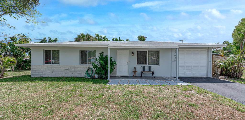 12036 Acapulco Avenue - Photo 1