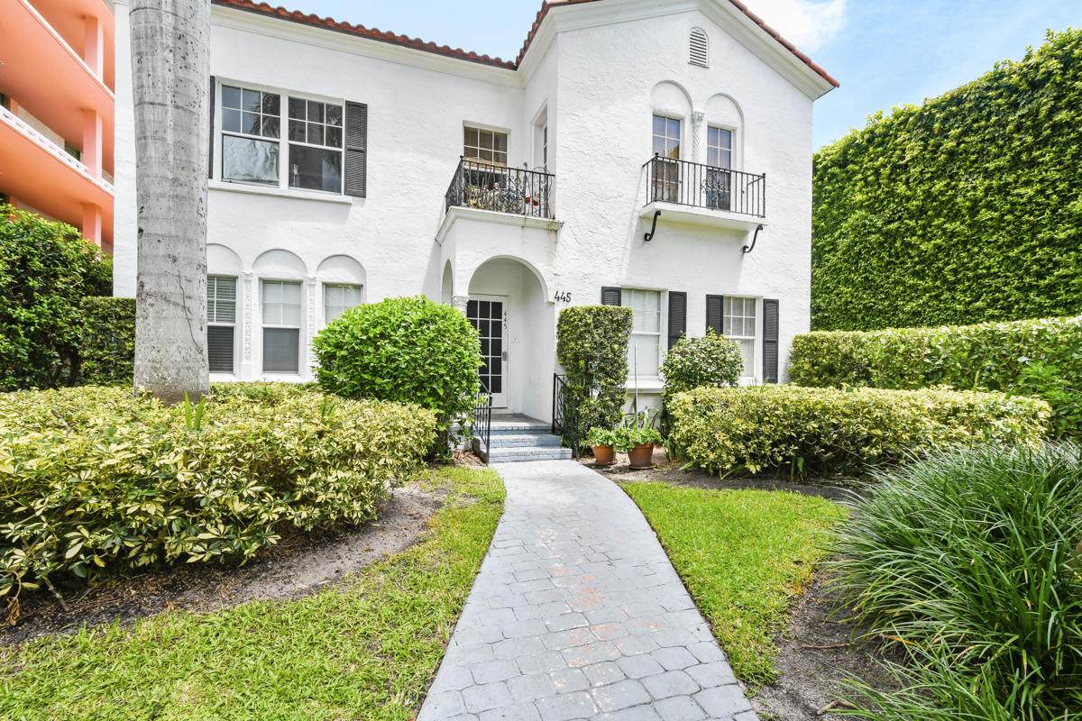 445 Brazilian Avenue - Photo 1