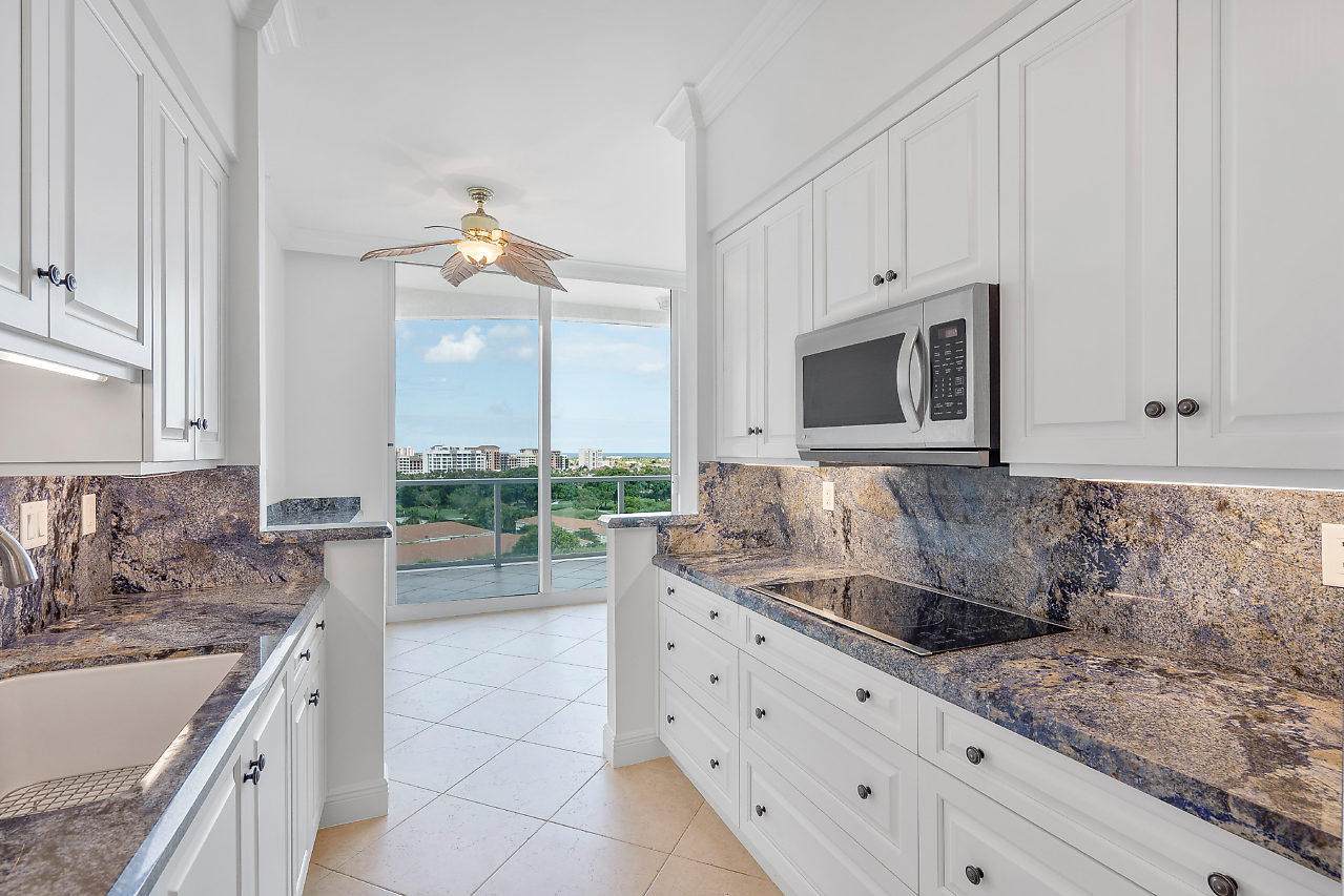 500 Mizner Boulevard - Photo 1