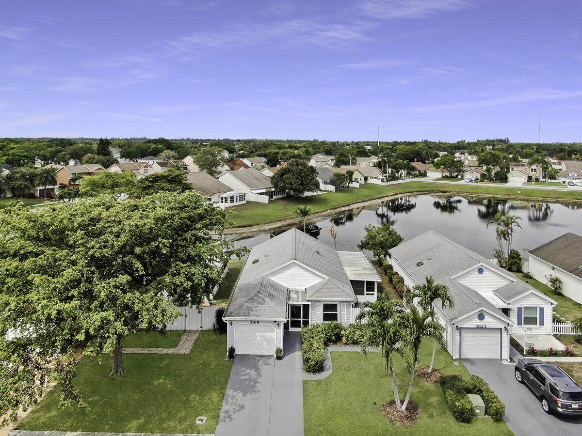 3919 Circle Lake Drive - Photo 1