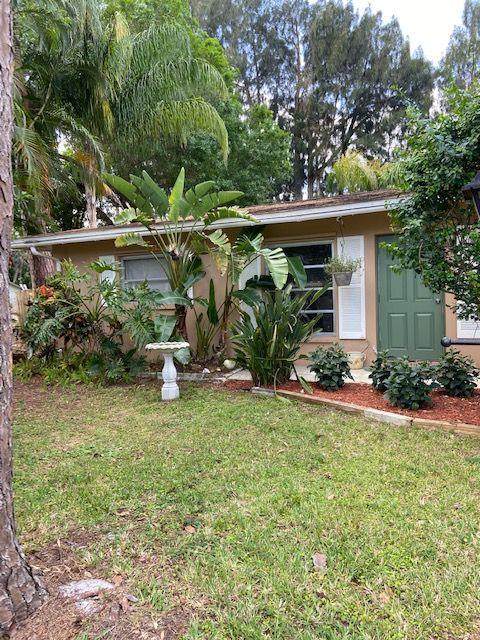 2348 Camellia Avenue - Photo 1