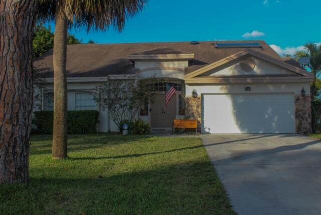 1040 Lake Breeze Drive - Photo 1