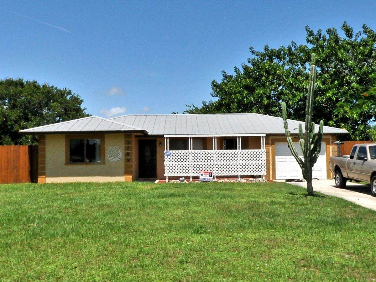 2289 East Dunbrooke Circle - Photo 1