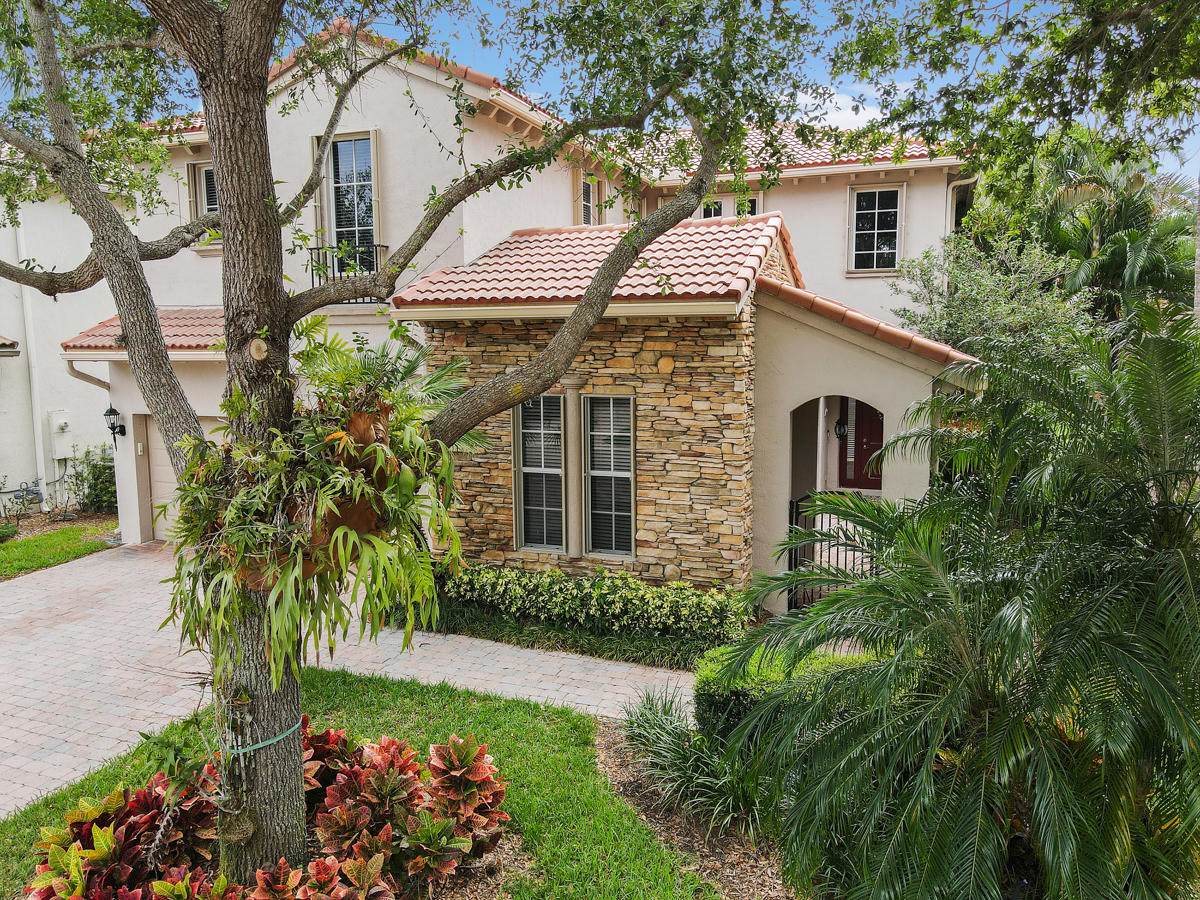 726 Bocce Court - Photo 1