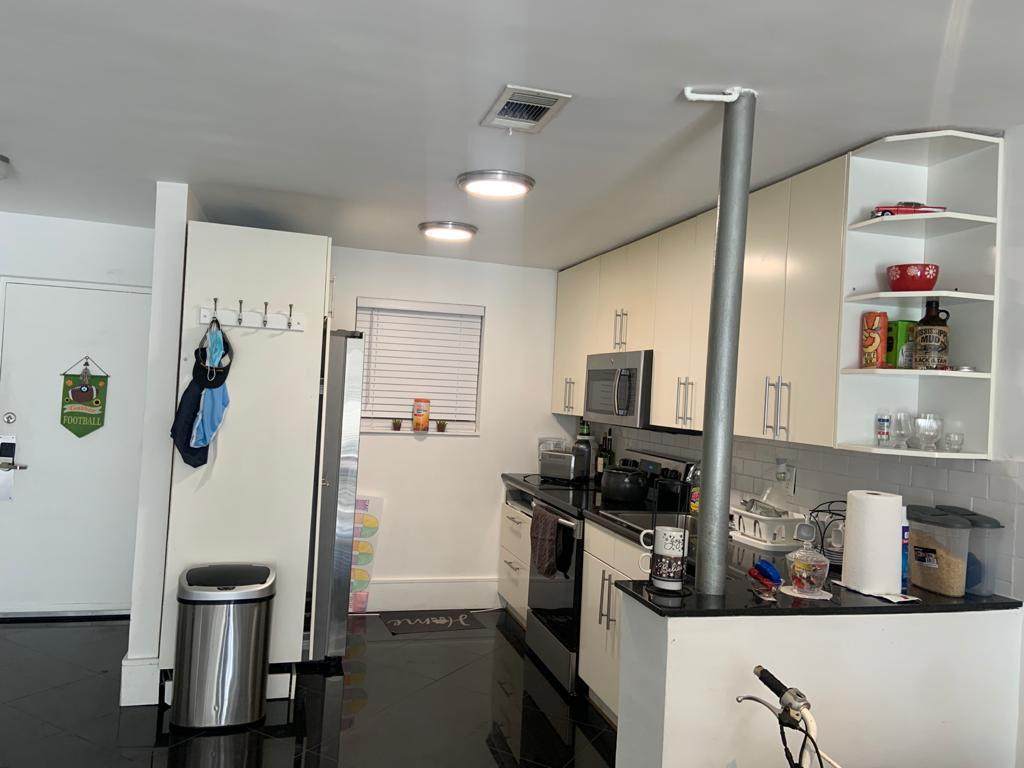 3944 167th Street - Photo 1
