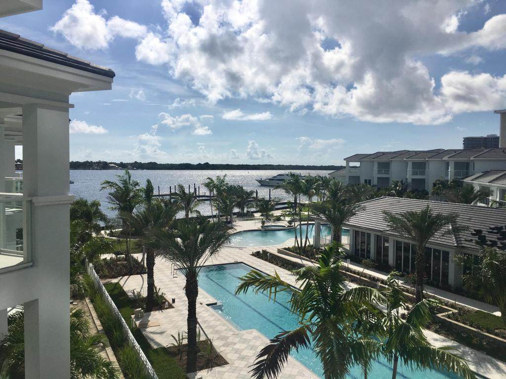 112 Water Club Court - Photo 1