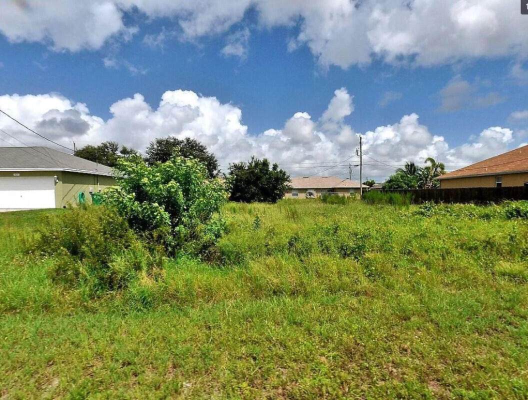 525 Fifer Avenue - Photo 1