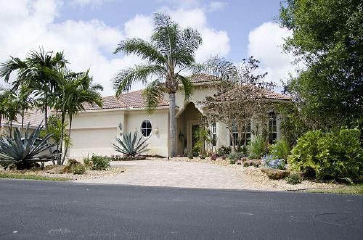957 Greensward Lane - Photo 1