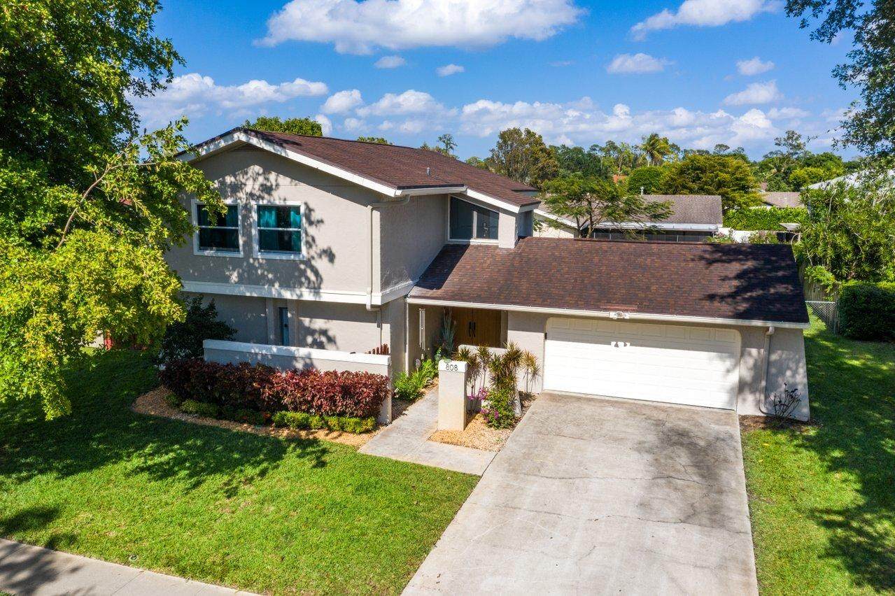808 Windtree Way - Photo 1