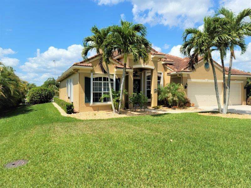 1330 Lakeside Trail - Photo 1
