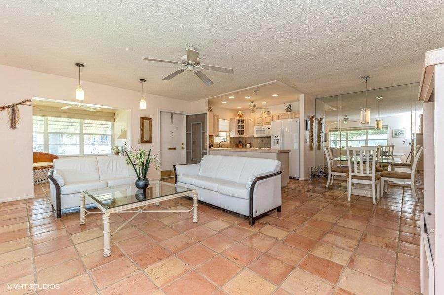 3301 Loren Road - Photo 1