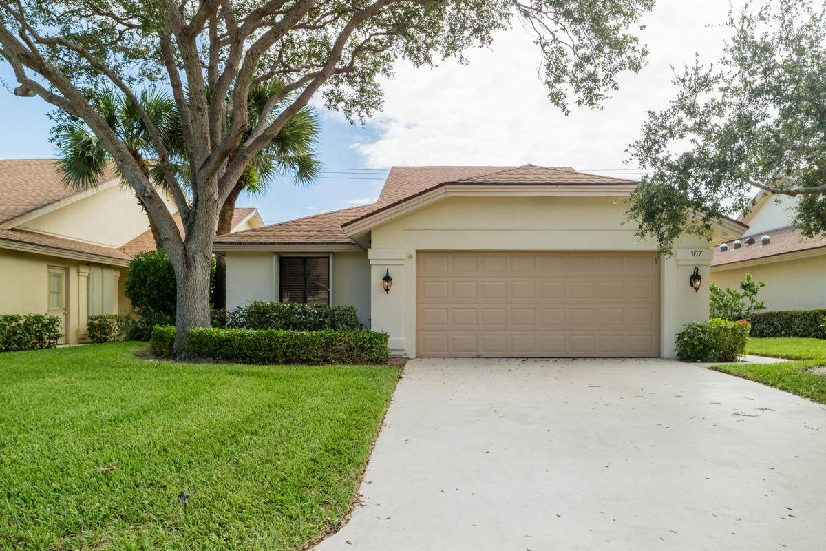 107 Landward Drive - Photo 1