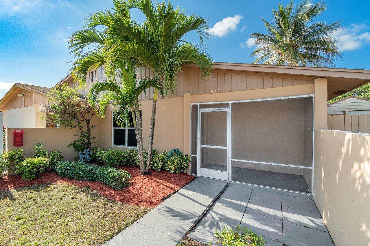 5836 Albert Road - Photo 1