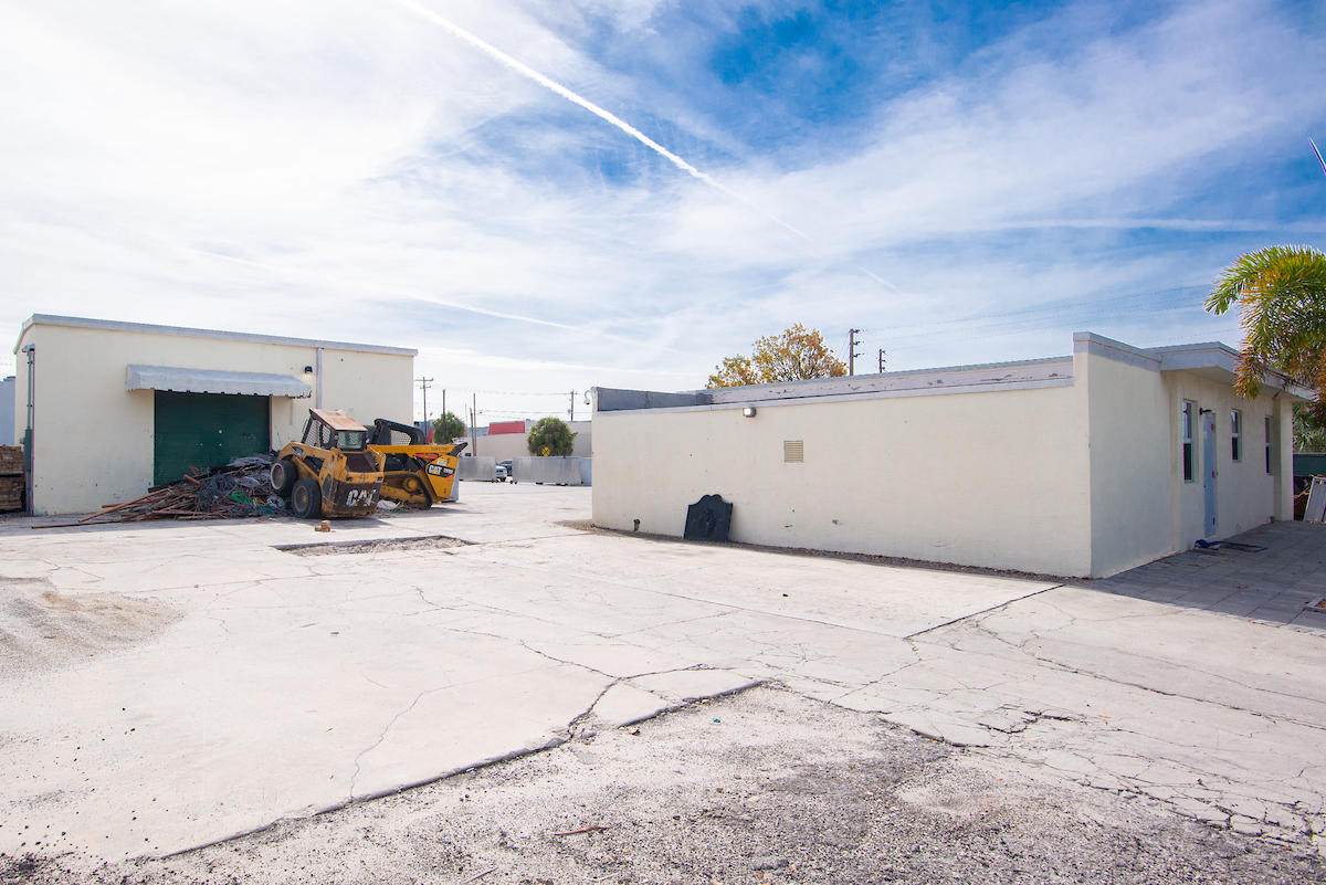 1423 Allendale Road - Photo 1
